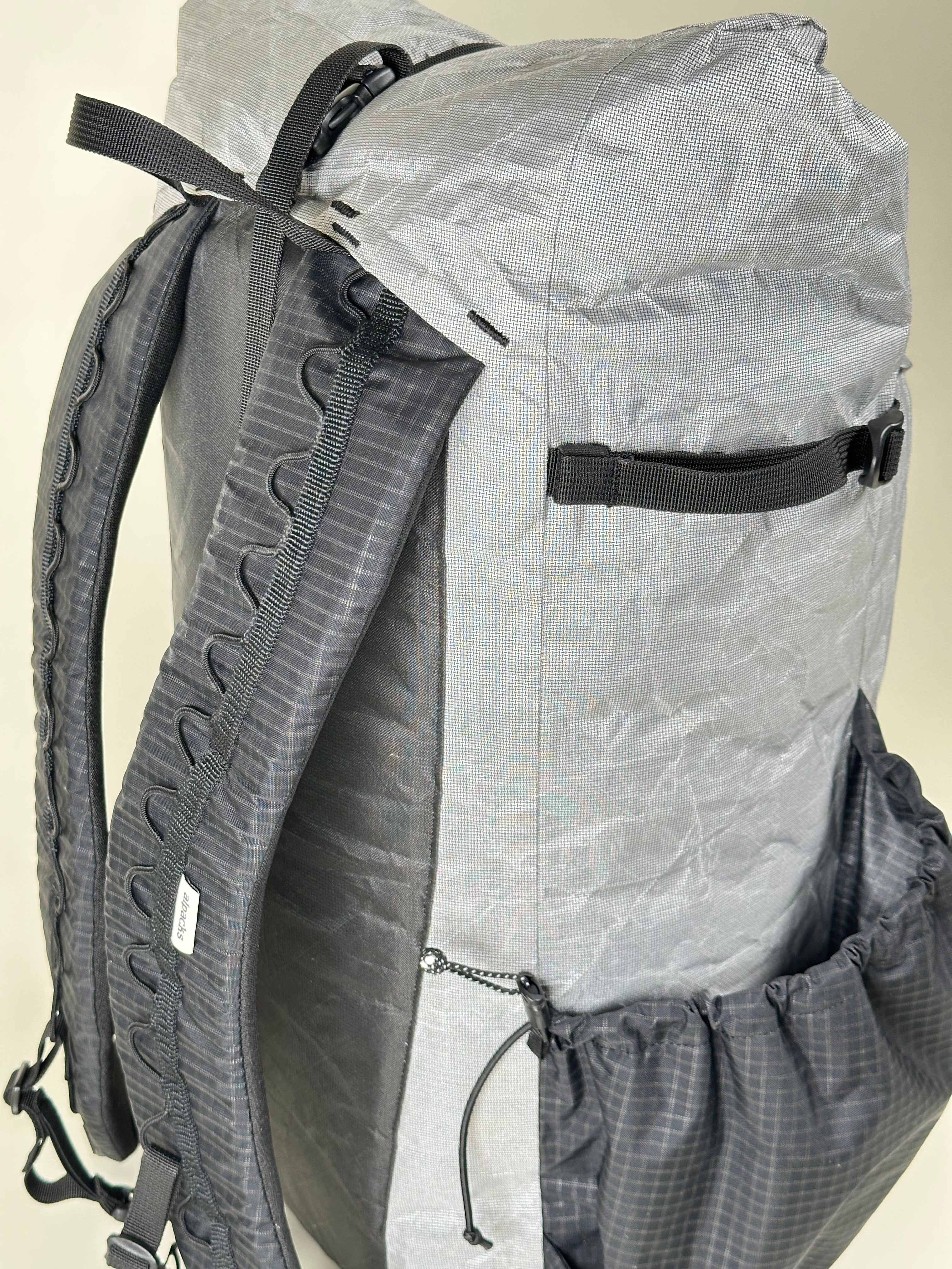 ULTRA100X Backpack